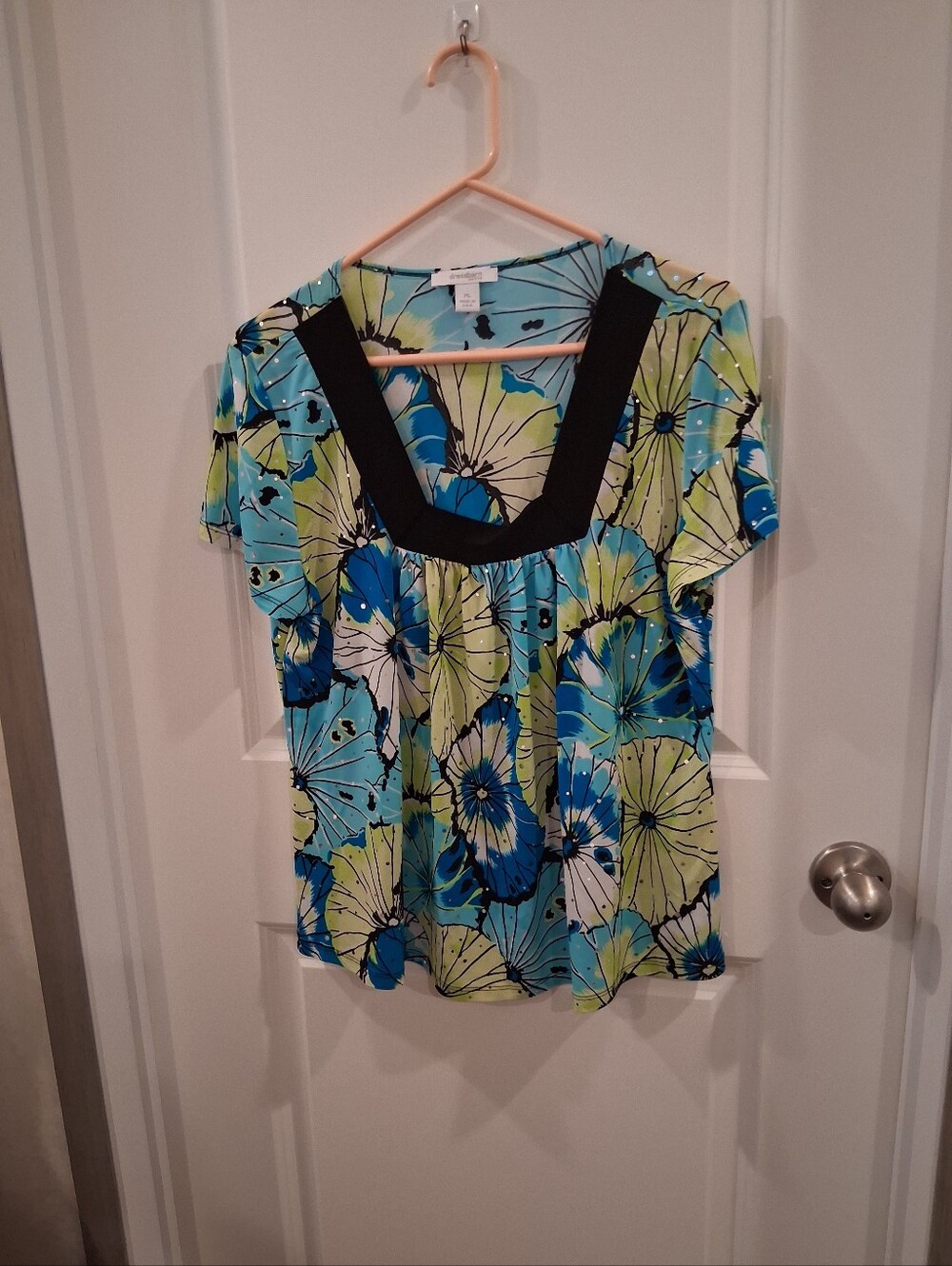 dressbarn Floral Square-Neck Blouse in Blue, Green and Black Size Petite Large